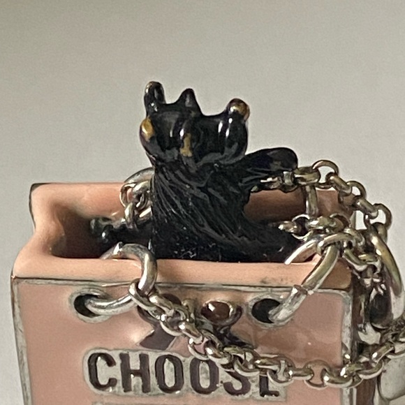 Juicy Couture Pink Yorkie In A Shopping Bag Charm - Picture 5 of 9